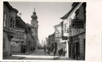 Győr Megyeház utca photo