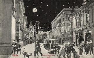 Kassa Kossuth street at night