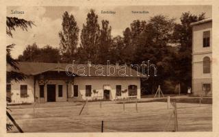 Szliács tennis court