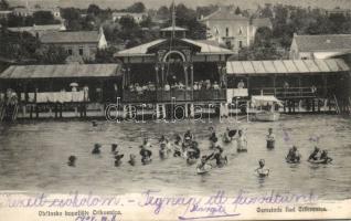 Crikvenica beach life (fa)