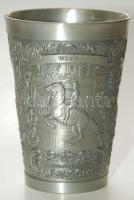Domborművel díszített ónpohár bécsi városképekkel 8,5cm