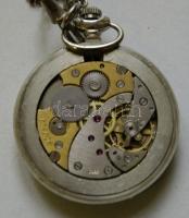 Vadászjelenetet ábrázoló modern mechanikus zsebóra lánccal / Modern hunting pocket watch