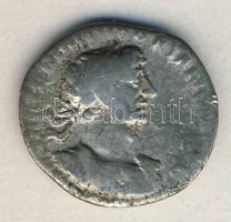Roman Empire / Trajan 98-117. Denar Ag (2.9g) C:F/VG