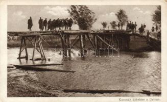Military WWI crossing the river Drina