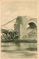 1915 WWI blown up railway bridge on the river Strypa, 1915 Első világháborús felrobbantott vasúti híd a Strypa folyón