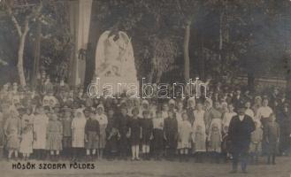 Földes hősök szobra avatás photo