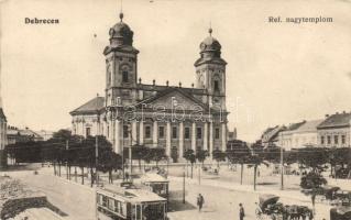 Debrecen Református Nagytemplom villamosokkal