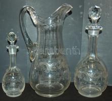 19 darabos metszett likőrös készlet: kancsó, üveg, poharak