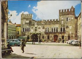 37 db modern jugoszláv városképes lap (közte délvidék)