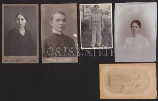 7db klf régi keményhátú fotó