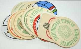 19 db főleg külföldi söralátét a 70-es 80-as évekből