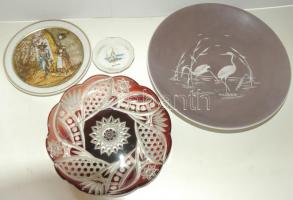Vegyes bolhapiac tétel sok érdekességgel / Large mixed fleemarket lot with many interesting pieces