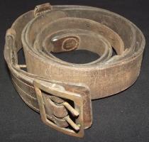 1db régi katonai öv 118cm és egy bőrszíj 97cm