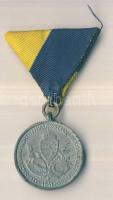 1941. "Délvidéki Emlékérem" Br emlékérem szalaggal T:2
1941. Commemorative Medal for the R...