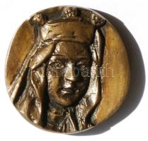 Tóth Sándor (1933-) 1982. "Szent Erzsébet - Buék!" bronz emlékérem (43mm) T:1- / 1982. St. Elizabeth-Happy New Year Br commemorative medal Sign: Sándor Tóth (43mm) C:Au