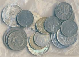 Vegyes külföldi fémpénz tétel, közte Franciaország, Dánia, Olaszország, Bolívia, Portugália, Spanyolország pénzei, összesen 18db T:2,3 Mixed world coins from France, Denmark, Italy, Bolivia, Portugal, Spain, all 18 pcs C:XF,F