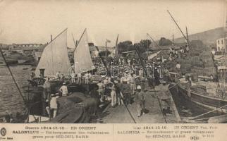 Military WWI; Greek volunteers embarking for Sed-Dul-Bahr