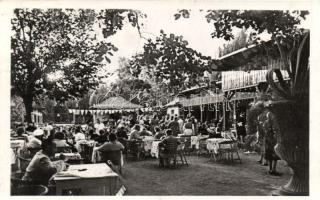 Balatonkenese üdülő kávéház