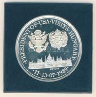 1989. "George Bush látogatása Magyarországon" Ag (999) emlékérem 31,3g (d=42mm) szign:Bognár T:PP Tokban!