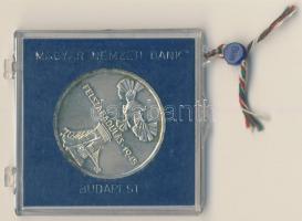 1975. 200Ft Ag "Felszabadulás" T:BU Eredeti plombált MNB plasztiktokban!