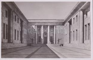 Berlin Reichskanzlei yard