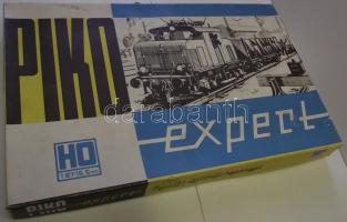 Piko expert modell vasút készlet: Mozdonnyal, 3 vagonnal, sínekkel eredeti dobozban, leírással / Piko train modell kit in original box. nice condition