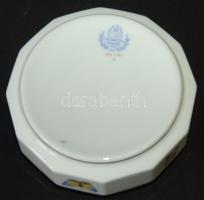 Kézzel festett, Viktória-mintás, Herendi hamutál / Hand-painted Herend chinaware ash-tray d:14 cm