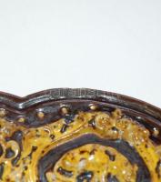 cca 1880 Zsolnay festett porcelánfajansz dísztányér különböző vadállatokkal. Jelzés: "Z.W. Pécs...