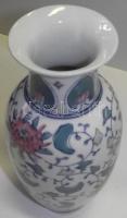 Kézzel festett virágokkal díszített porcelán váza jelzés nélkül (javított) / Handpainted chinaware v...