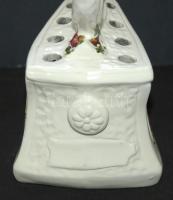 Kézzel festett porcelán vasaló hibátlan állapotban / Handpainted chinaware iron in flawless conditio...