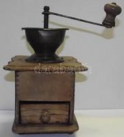 Nagyméretű fa kávédaráló 25cm magas