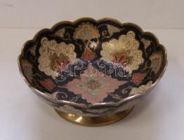 5db klf keleti mintás réz tárgy: váza, tálak, gyertyatartók