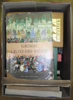 Közel 20 darabos vegyes könyv tétel, főleg moder darabok