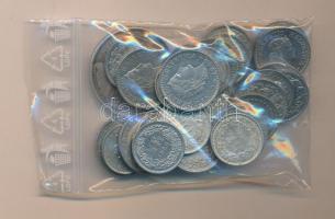 Svájc 1931B. 5Fr Ag T:2- + 18db aprópénz 1960-as évektől T:3,2
Switzerland 1931B. 5 Francs Ag + 18 s...