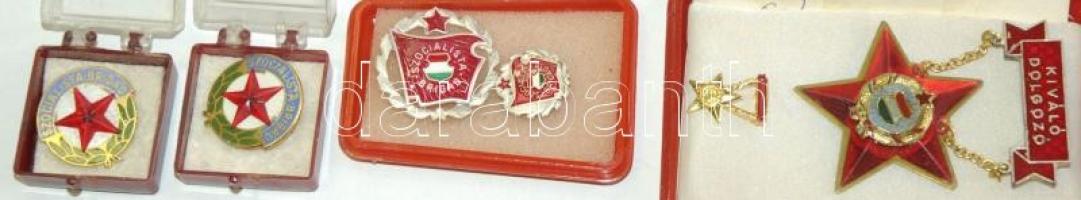 Nagy doboznyi szocialista kitüntetés tétel, közte sok "Kiváló Dolgozó" adományozói dobozba...