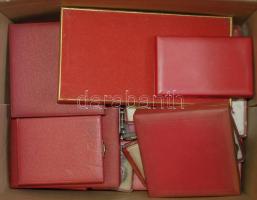 Nagy doboznyi szocialista kitüntetés tétel, közte sok "Kiváló Dolgozó" adományozói dobozba...