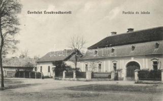 Érsekvadkert parókia és iskola