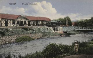 Resica railway station