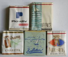 cca 1970  5db Bontatlan csomag régi cigaretta: Tihany, Velence, Plovdiv, Mecsek, Balaton