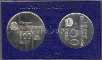 1974. "50 éves a MNB..." 50Ft+100Ft sor, eredeti plasztiktokban T:BU
