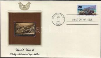 USA/Washington 1993. "II. Világháború/Partraszállás Szicíliában-Husky hadművelet" aranyfóliás(22kt) bélyeg replika FDC borítékban, bélyeggel és elsőnapi bélyegzővel és ismertetővel T:1 USA/Washington 1993. "World War II/Sicily Attacked by Allies" gold(22kt)foil stamp replica on First Day Issue envelop with stamp and information C:Unc