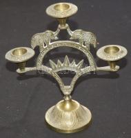 Dekoratív véséssel díszített 3 ágú réz gyertyatartó 19cm magas