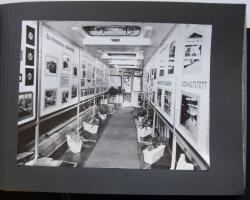 1984 BKV Forgalombiztonsági Kiállítás albuma 27db klf méretű fotóval albumban