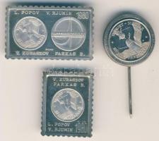 1980. "Szovjet-Magyar közös űrrepülés" Ag jelvény 8,1g + ÁP bélyeg formájú Szovjet-Magyar űrhajósok érem Ag (álló)+ ÁP bélyeg formájú Szovjet-Magyar űrhajósok Ag érem (fekvő) a három együtt dísztokban T:PP