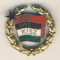 1957. "KISZ" zománcozott kitüntetés eredeti dísztokban T:1-