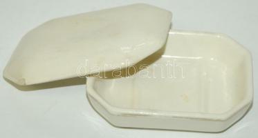 Régi nagyméretű porcelán mosdótál hozzávaló kancsóval és szappantartóval, apró lepattogzásokkal