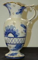 Kézzel festett aranyozott belga porcelán kancsó 23cm