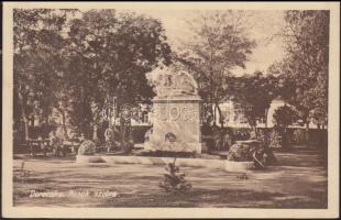 Derecske hősök szobra