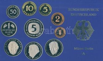 Németország / Berlin 1997A 1pf-5M 10klf forgalmi érme sor kiadása eredeti plasztik és papírtokban! T:PP tanúsítvánnyal Germany / Berlin 1997A 1 Pfennig + 2 Pfennig + 5 Pfennig + 10 Pfennig + 50 Pfennig + 1 Mark + 2 Mark + 5 Mark coin set in original box and with certificate C:PP