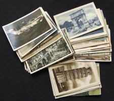Olaszország 660 db háború előtti városképes lap, változatos, érdekes anyag dobozban / Italy 660 pre-...